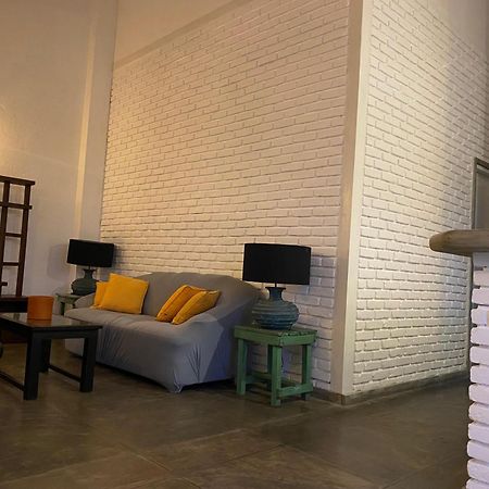 Hotel Vibration Hikkaduwa Kültér fotó